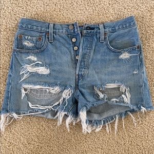 Levi Jean Shorts